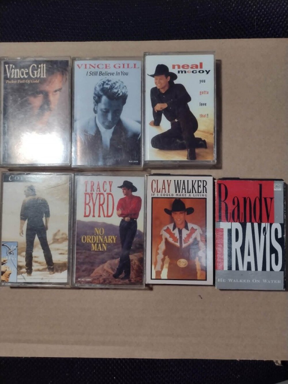 COUNTRY CASSETTES TAPES LOT OF 7  ALL IN VERY GOOD CONDITION